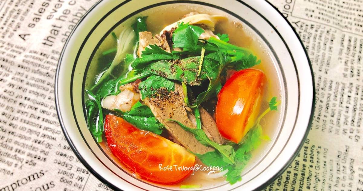 Canh Tim Bò Nấu Rau Cần