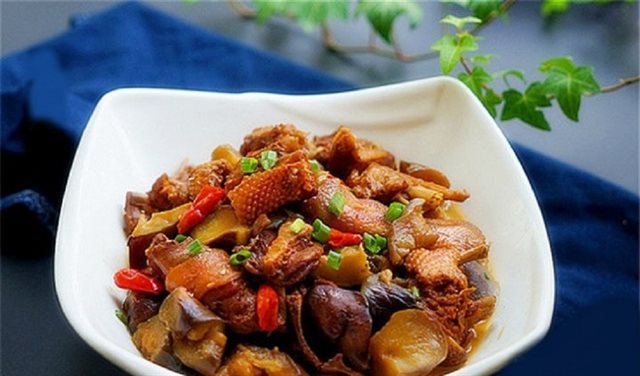 Vịt Om Cà Tím