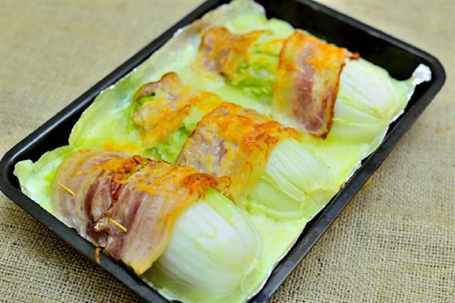 Cải Thảo Nướng Thịt Xông Khói