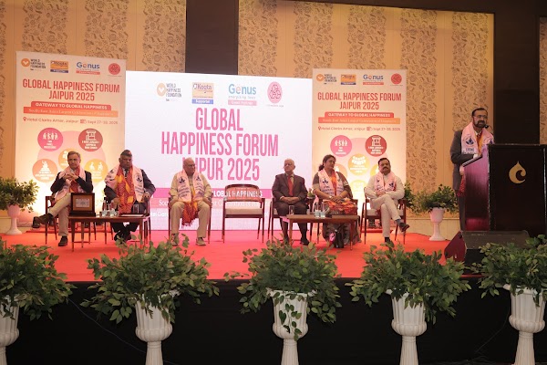 Inaugural session on the main stage