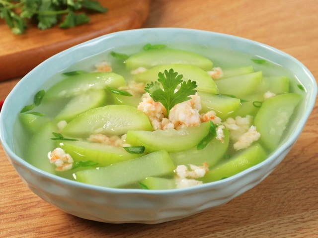 Canh Bầu Nấu Tôm
