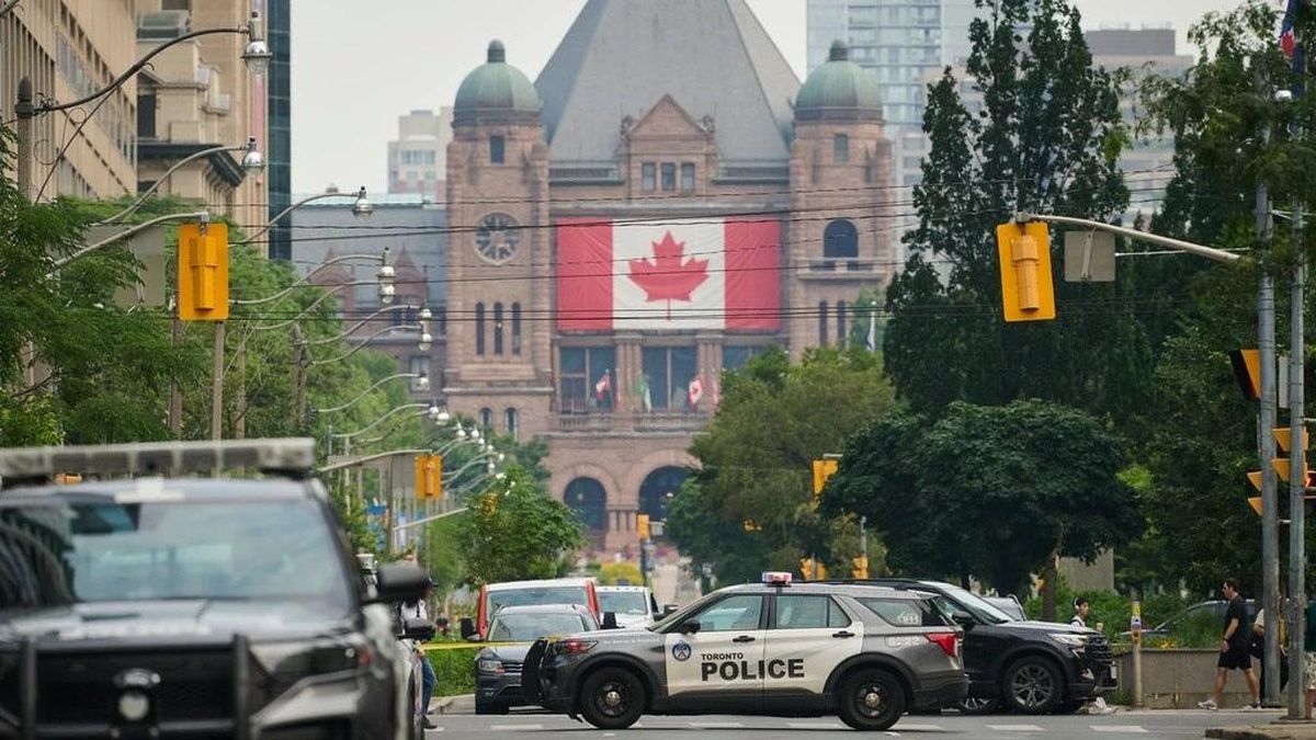 Nổ súng tại Lãnh sự quán Mỹ ở Canada - Báo Tri thức &amp; Cuộc sống