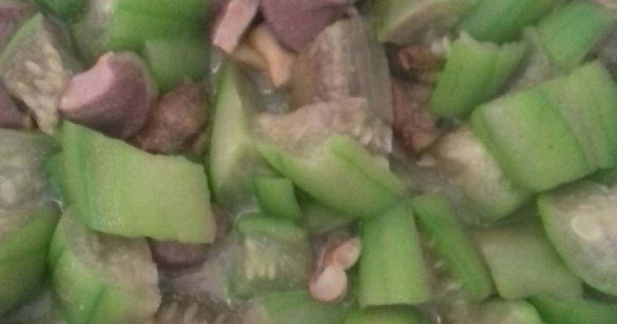 Lòng gà xào mướp
