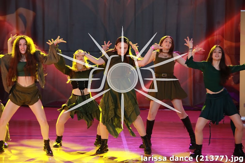 larissa dance (21377).jpg