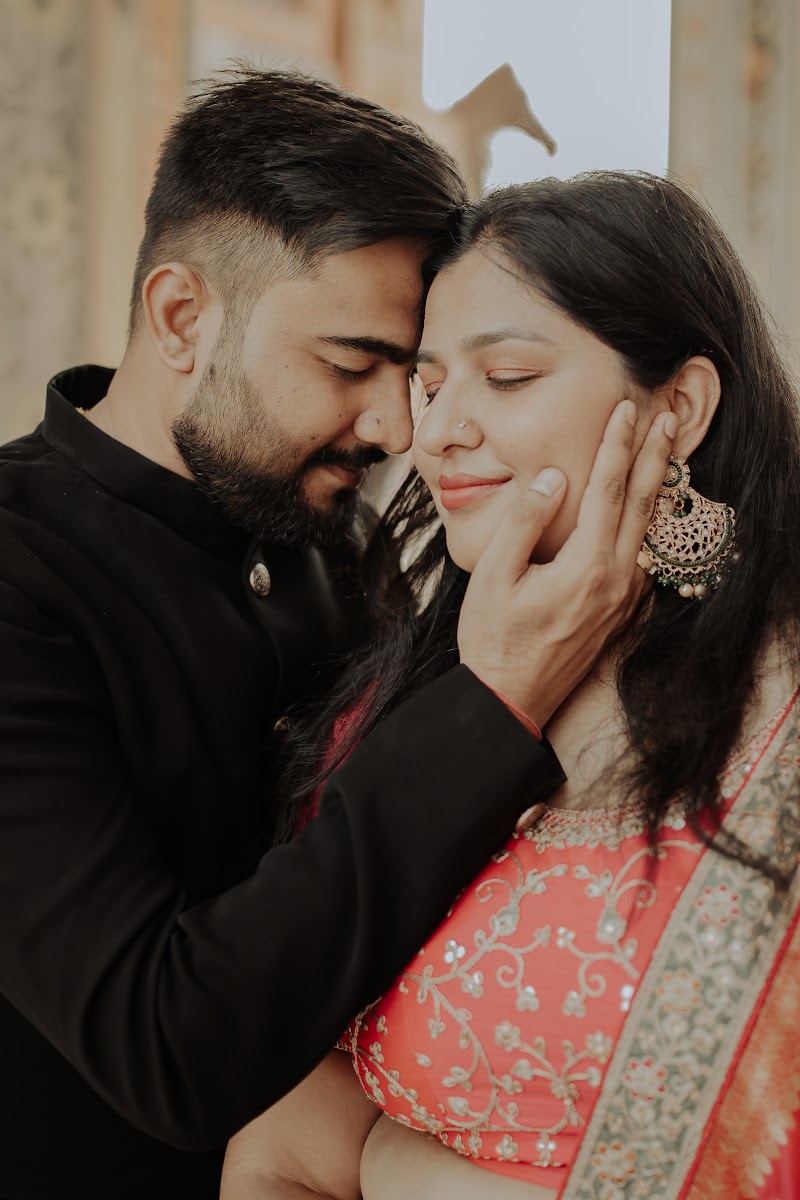 Akash × Astha — frame 39