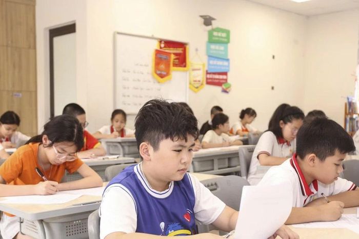 Hơn 600 học sinh Thanh Hóa tranh tài AIMO, rèn bản lĩnh hội nhập - Báo Tiền Phong