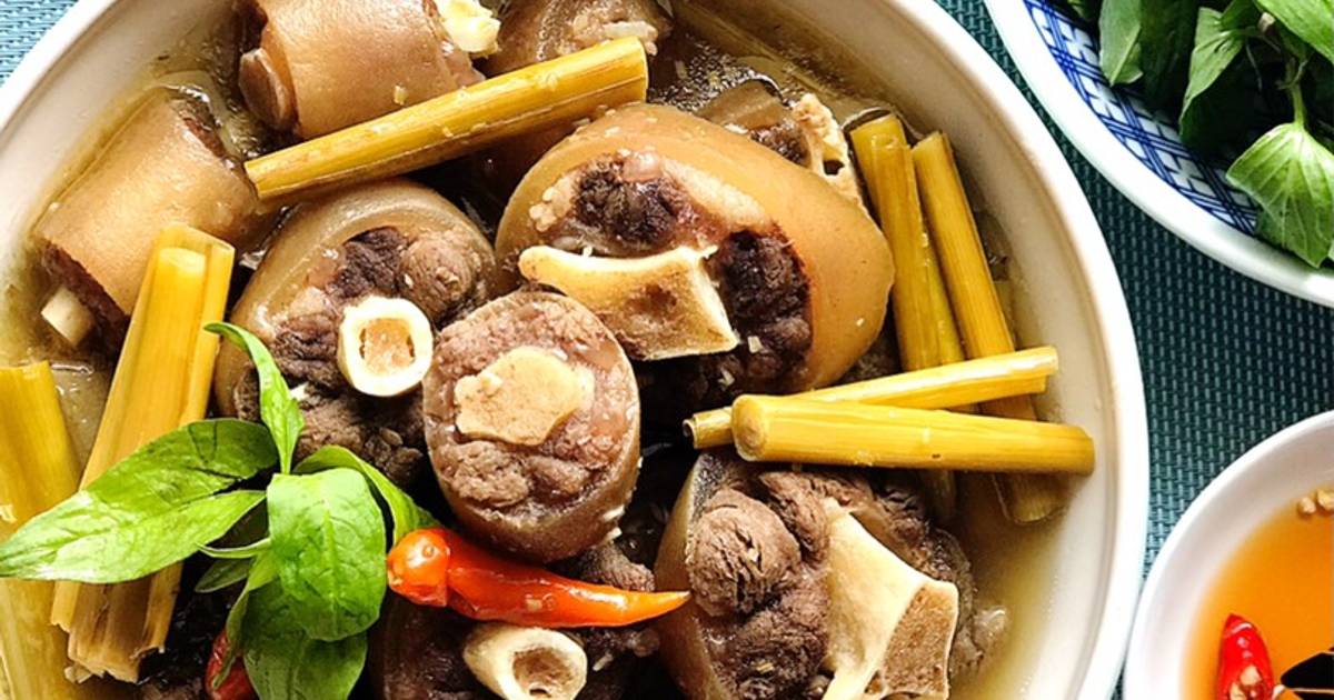 Đuôi bê/bò um sả