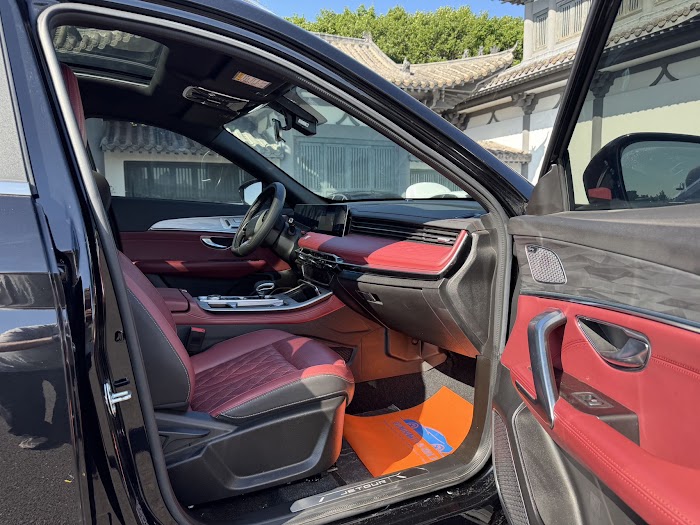JETOUR X70 PLUS