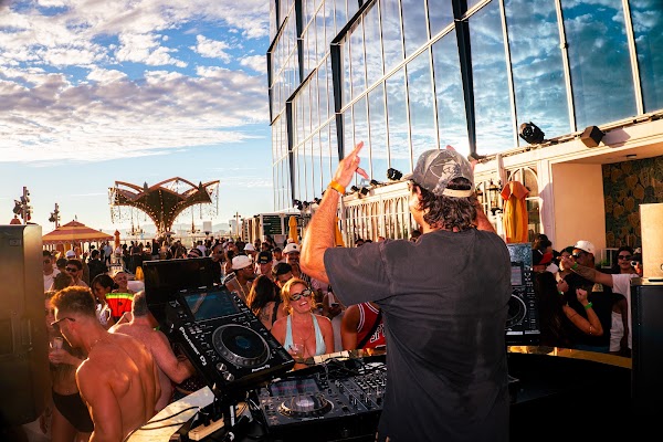 DJ Susan - Labor Day Weekend Pool Party photo 50