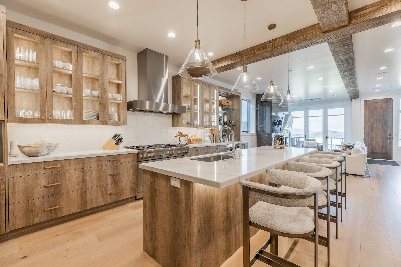 Park City, Utah, USA — 5-Bed Cabin With Mountain Views 2