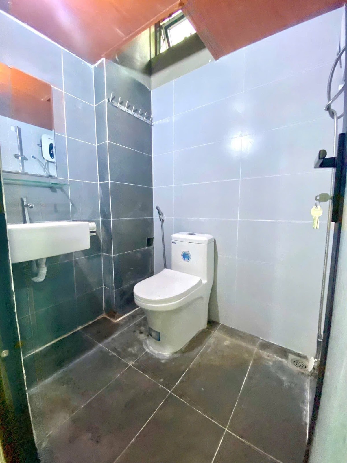 Cho thuê căn hộ Khánh An 7 cuối đường Phạm Như Xương 4