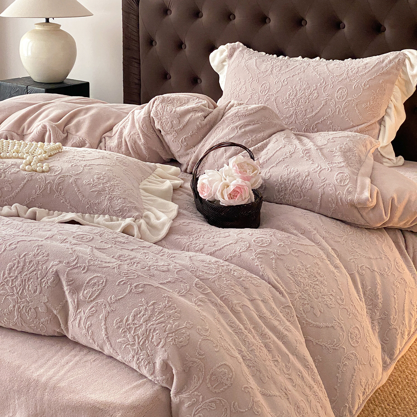 Milk Fiber Bedding Set with Floral Pattern, 4-Piece