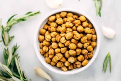 Cuối cùng để nguội rồi bỏ vào lọ để dành ăn dần nữa thôi. Món này ngon cực, các bạn hãy làm thử đi nhé!