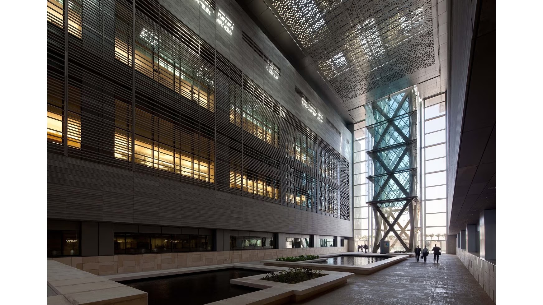 KAUST-campus-cooling-tower