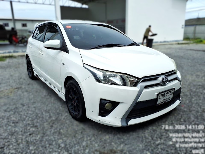 TOYOTA YARIS ECO