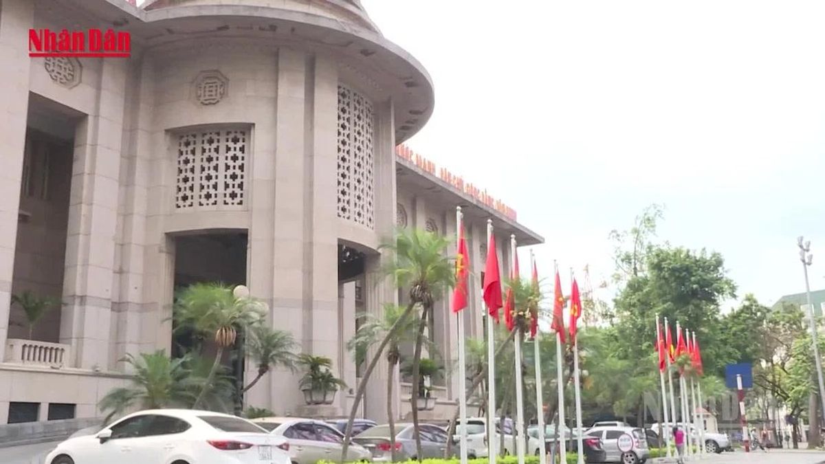 [Video] Ngân hàng Nhà nước đề xuất nâng trần vốn ngắn hạn cho vay trung, dài hạn lên 40% - Báo Nhân Dân