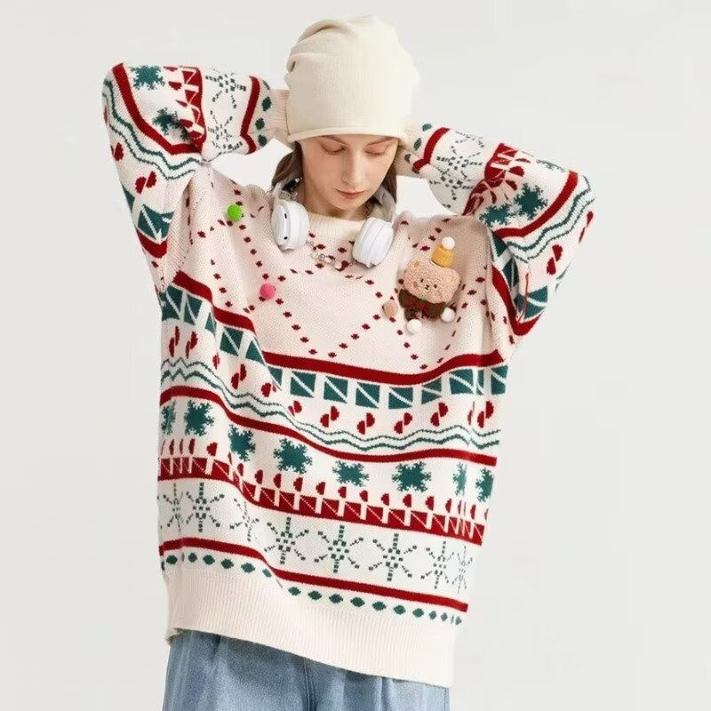 Knitted sweater with round neckline, ethnic style