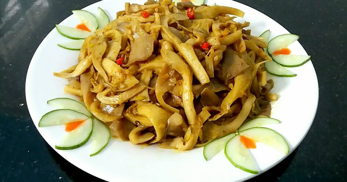 Nấm bào ngư xào sả ớt (chay)
