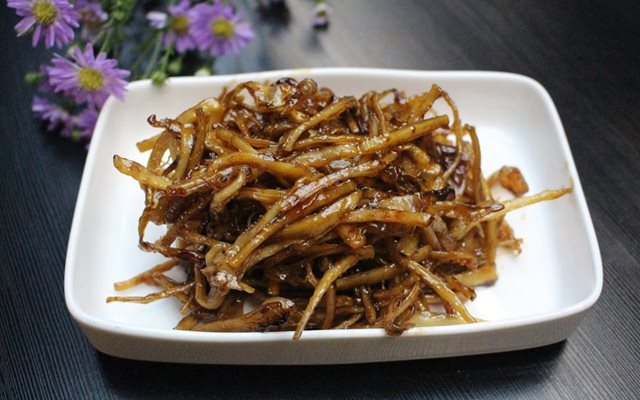 Khô Mực Rim Me