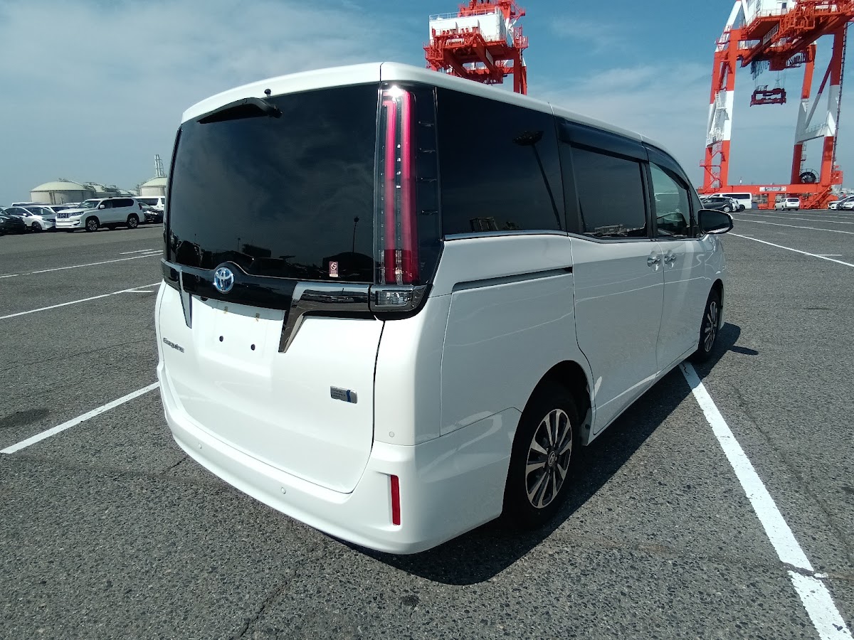 Toyota Esquire