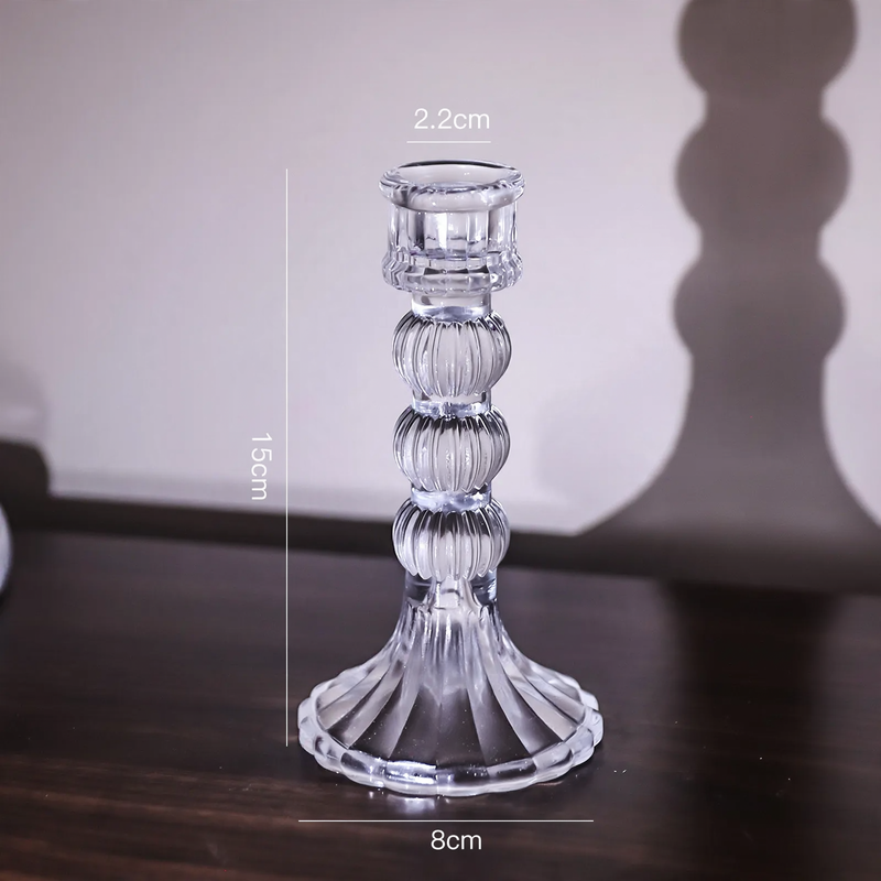 Glaskerzenhalter in nordischem Design