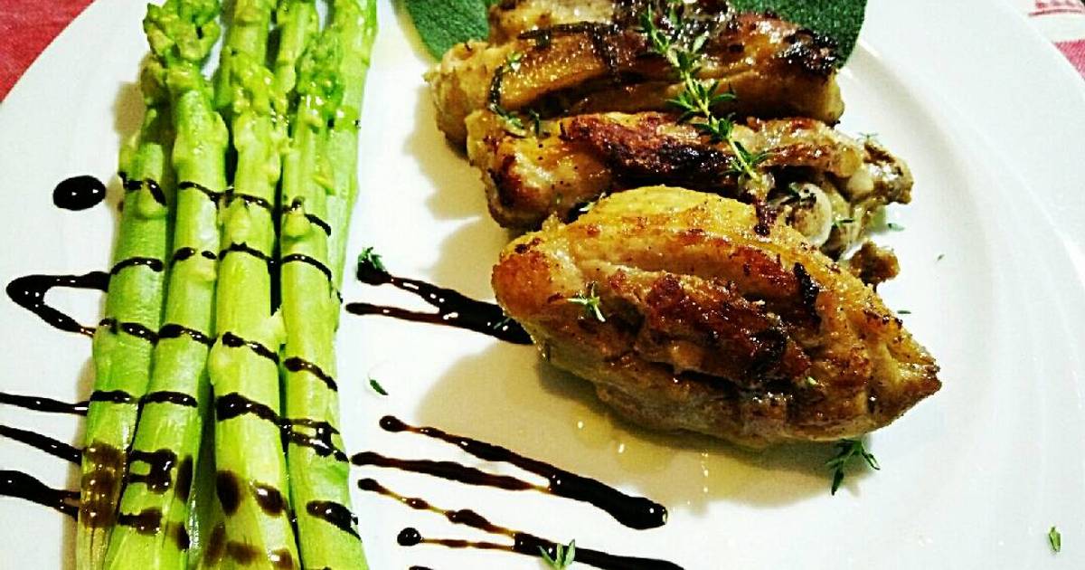 Gà nấu bia và lá xô thơm