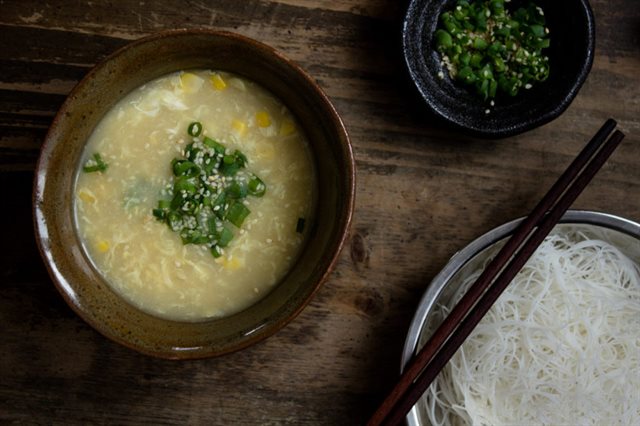 Súp Trứng Nấu Tương Miso