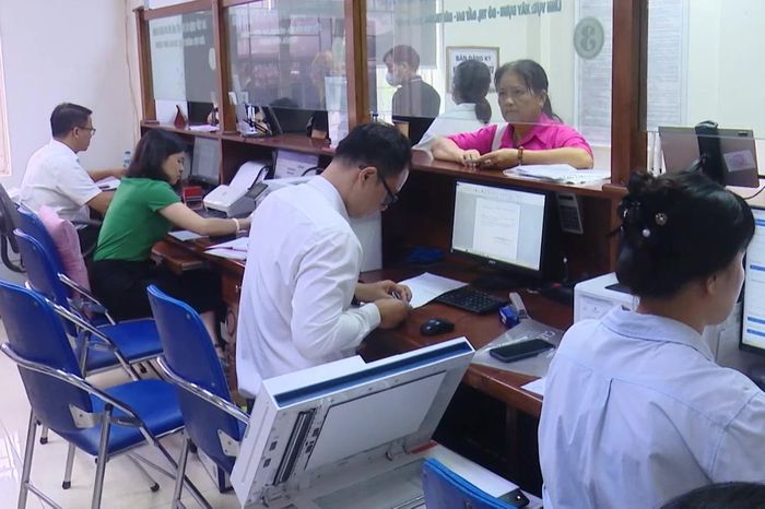 Đề xuất giảm còn 16 giao dịch bắt buộc công chứng - Đài Phát thanh và truyền hình Hà Nội