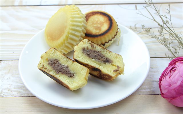 Bánh Bắp Nướng Nhân Đậu Đỏ