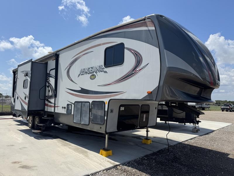 2016 Forest River RV Vegeance 320A