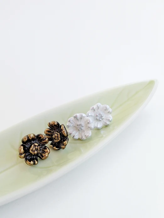 Little white blooms - foto 4