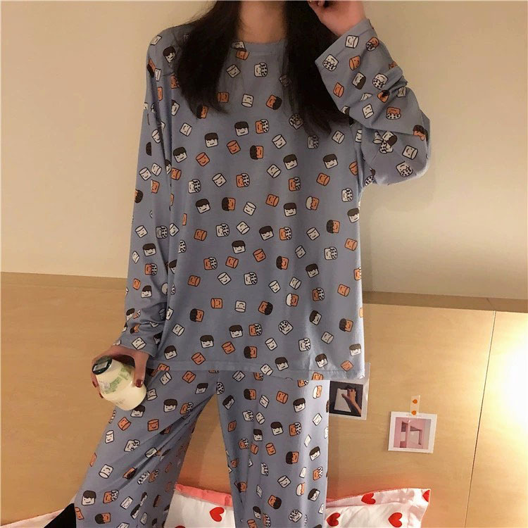Women's Pajama Set with Heart Print
