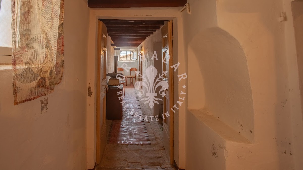 המרפסת הקטנה של ג'ודית 3 (Il Balconcino di Giuditta 3) — 21