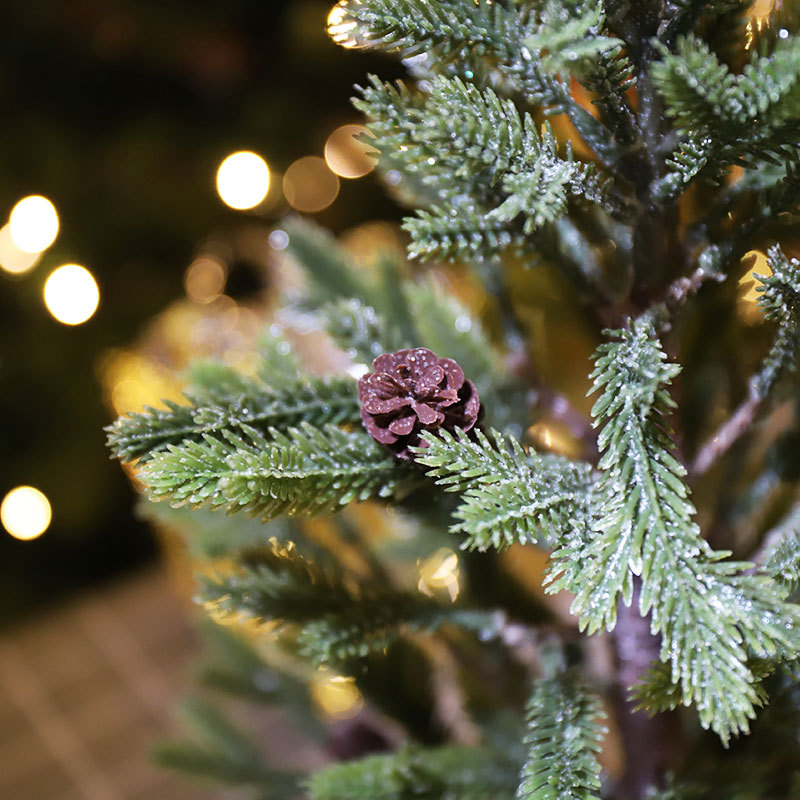 Mini Christmas tree made of PVC with lighting