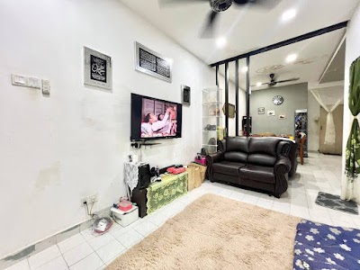 Single Storey Terrace House Seksyen 16 Bandar Baru Bangi — foto 2/4