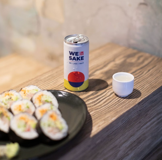 sake đóng lon tại của hàng tiện lợi