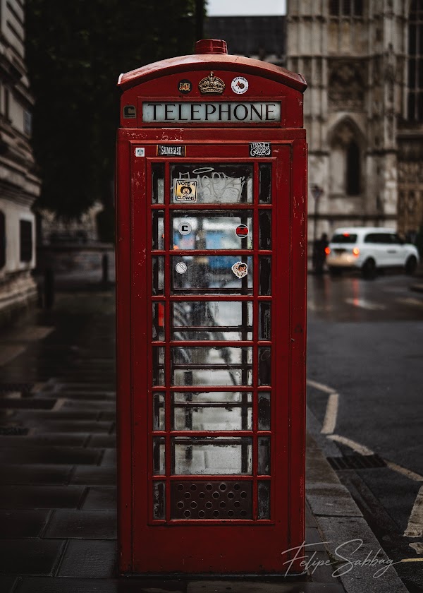 TELEPHONE BOOT