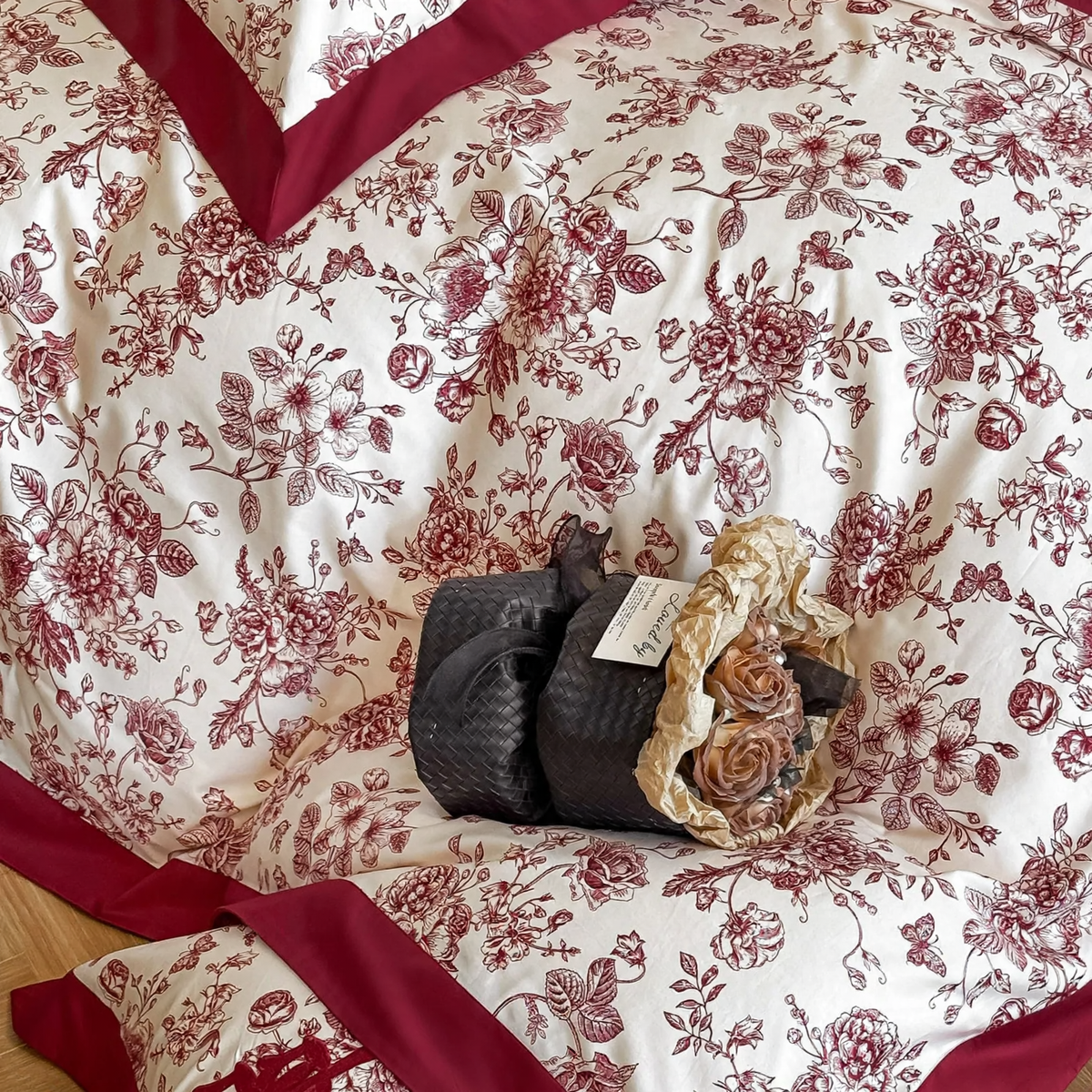 Wedding bedding set, long-staple cotton, embroidered