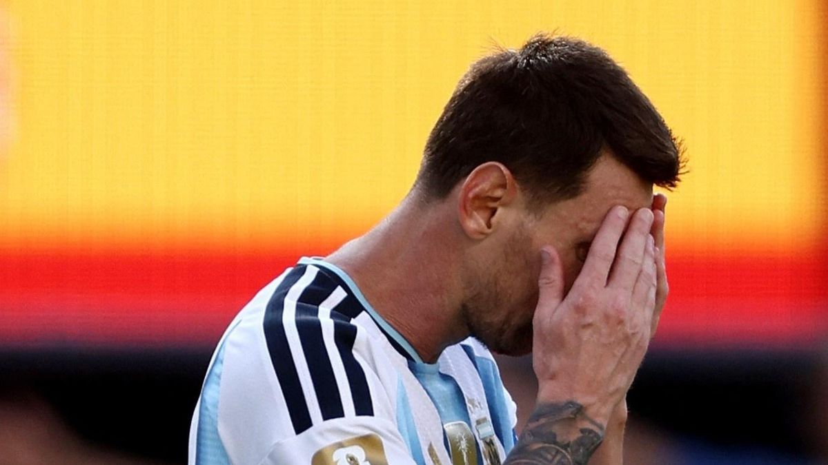 120 phút đáng quên của Messi - Tạp chí Tri thức
