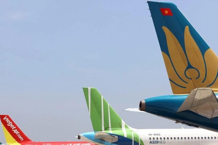 Làm rõ cơ sở phụ thu nhiên liệu, cân nhắc nới trần vé bay nội địa - Báo Tri thức &amp; Cuộc sống