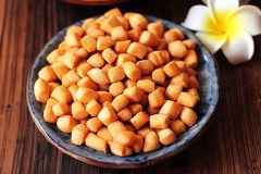 Vậy là món snack giòn tan đã hoàn thành rồi đấy. Cùng măm măm thôi nào!