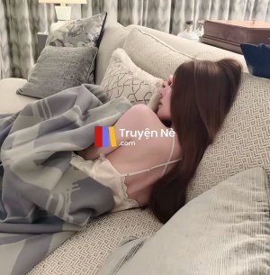 Chồng Cũ Vợ Cũ Xuất Hiện