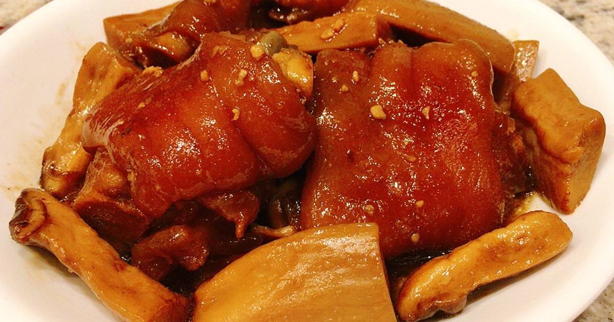Móng Giò Om Cô Ca - Nấm Đùi Gà