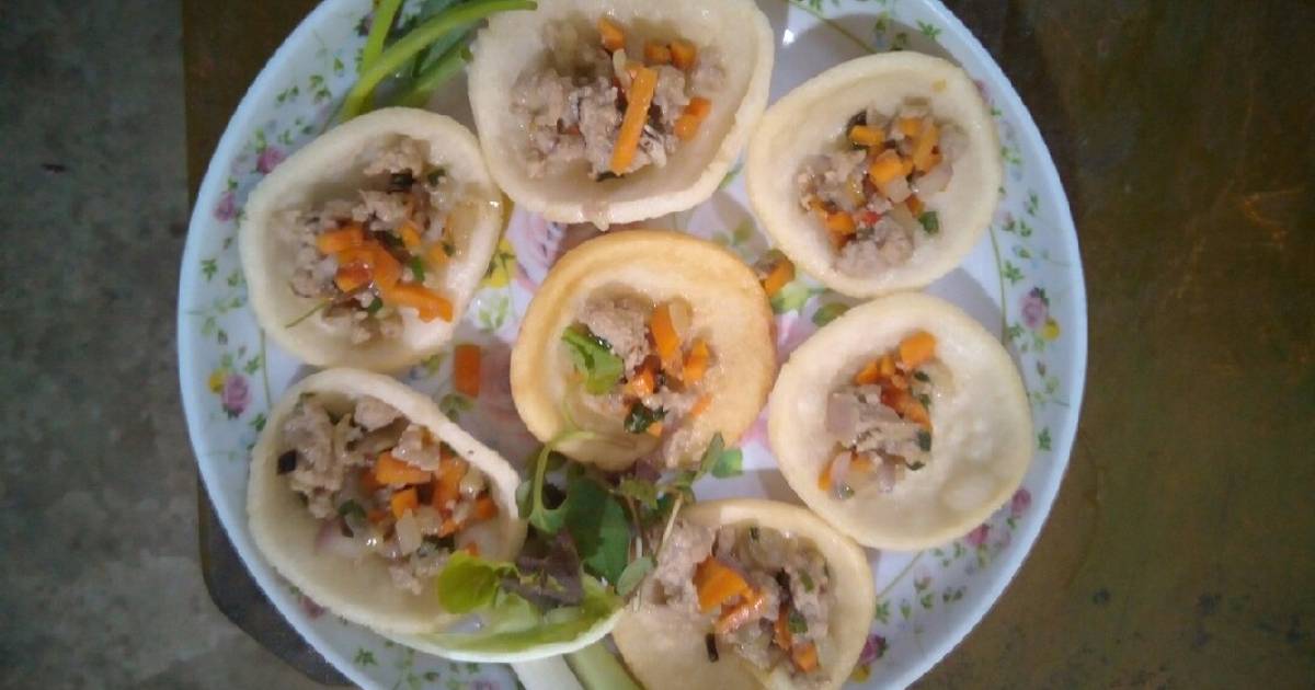 Bánh phồng tôm sốt bò băm