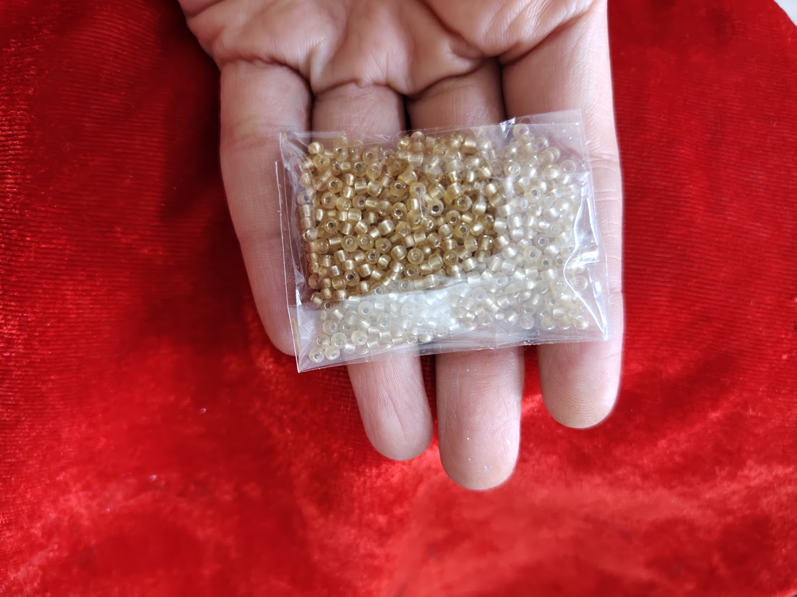 Small Pearl golden z68