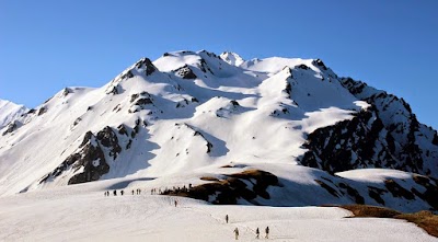 47|SAR PASS  TREK