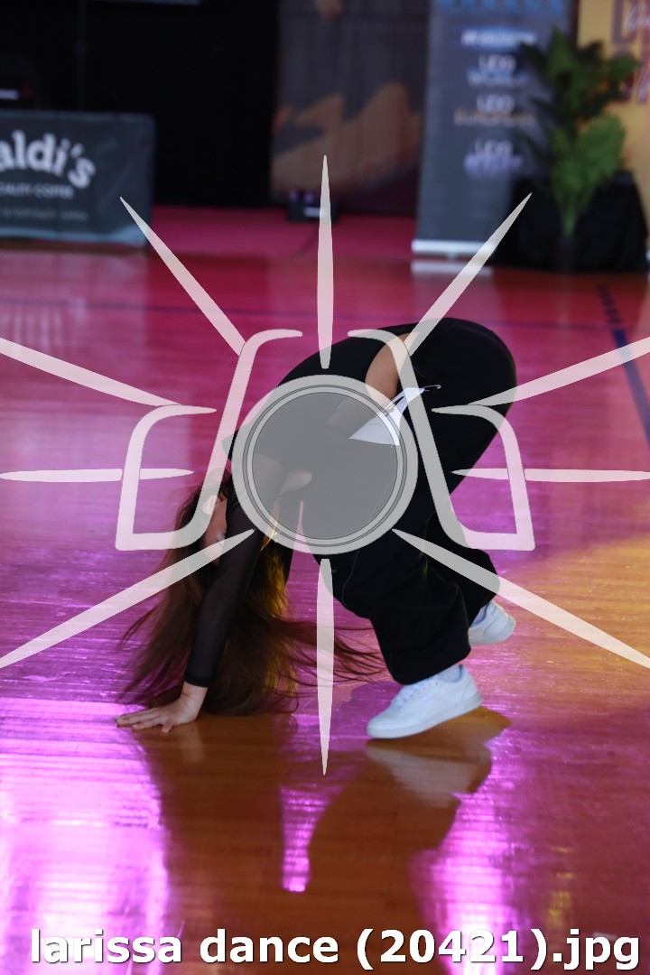larissa dance (20421).jpg