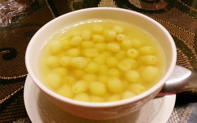 Chè Hột Sen Đường Phèn