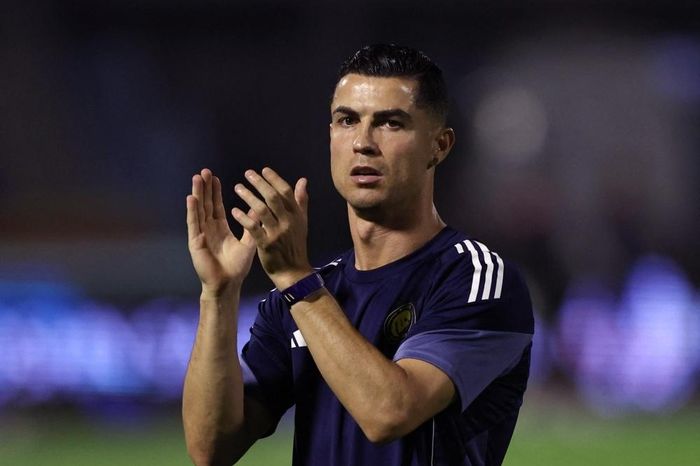 Ronaldo tràn trề cơ hội trở lại La Liga cùng Almeria - Tạp chí Tri thức