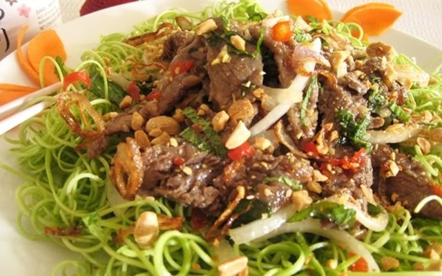 Gỏi Rau Muống Bò Tái